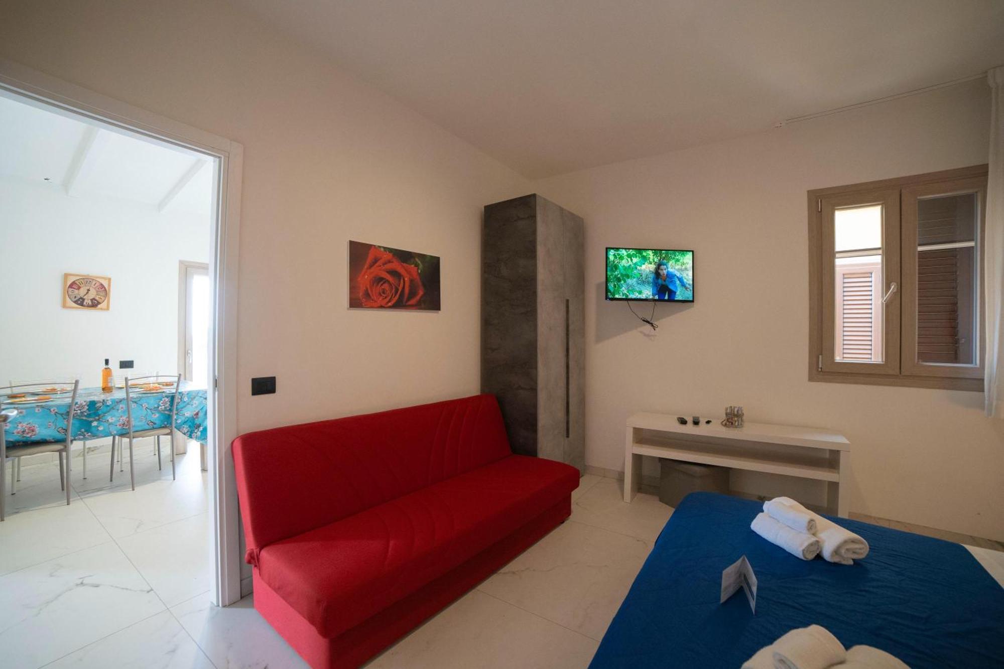 Pino Residence Torre Lapillo Esterno foto